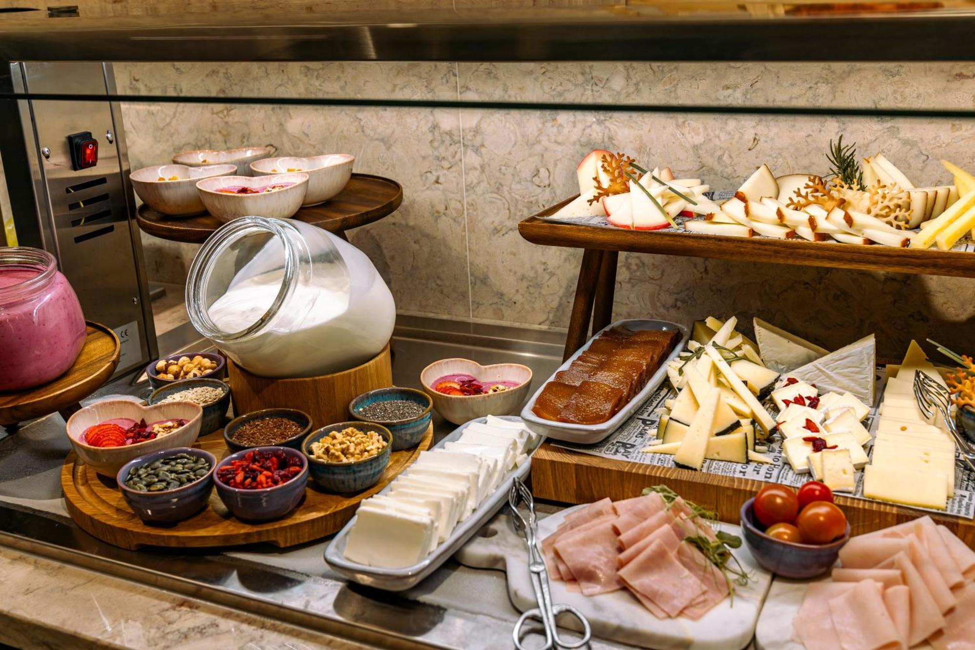 Vincci Bonjardim Hotel Porto Luaran gambar