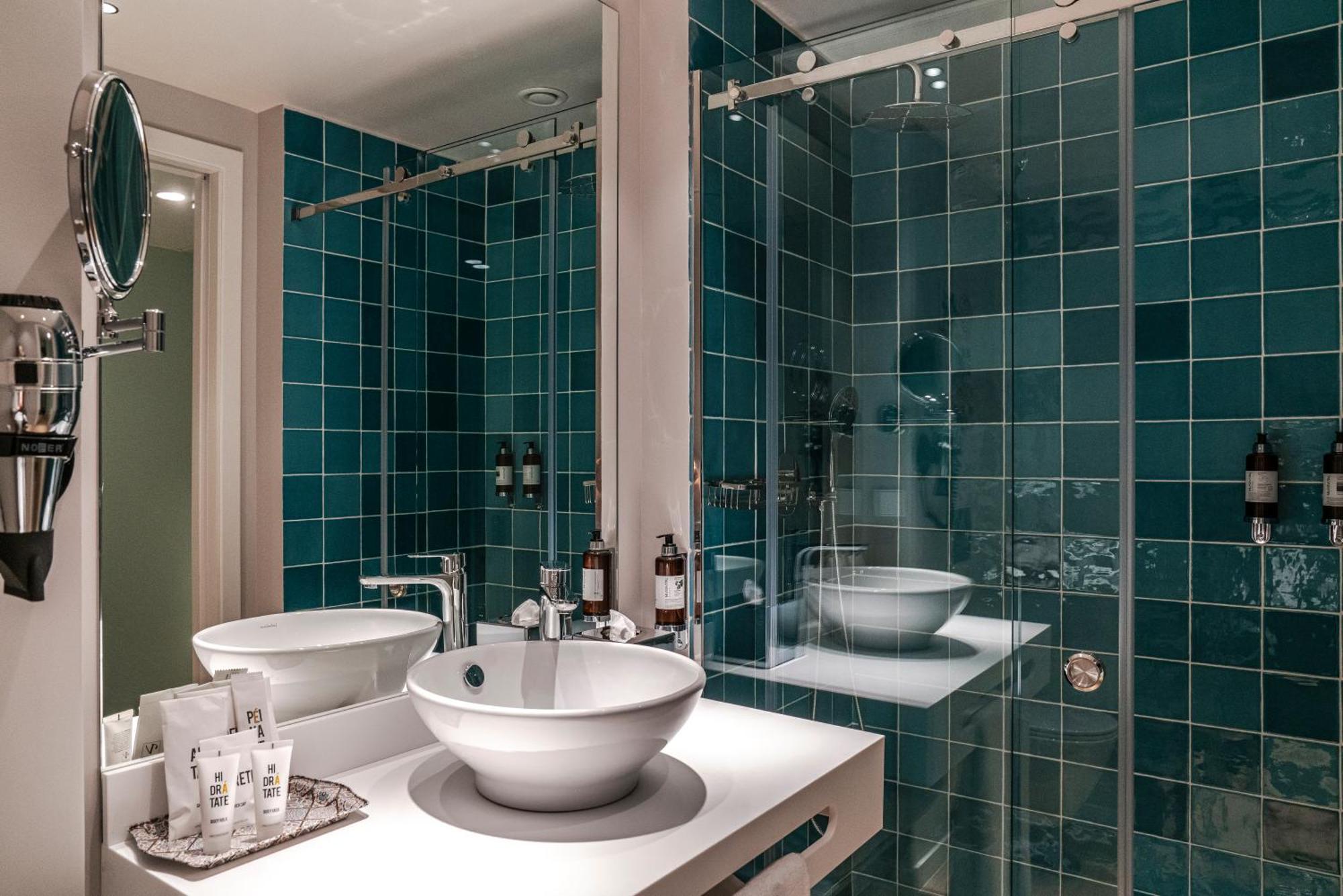Vincci Bonjardim Hotel Porto Luaran gambar